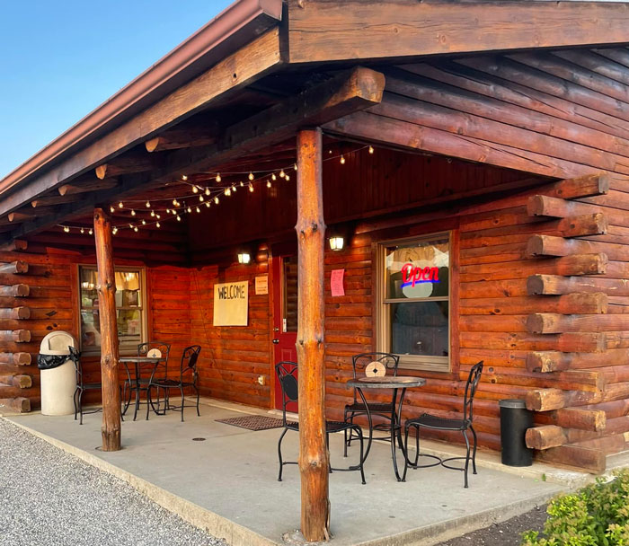 Cabin Creek Golf Building
